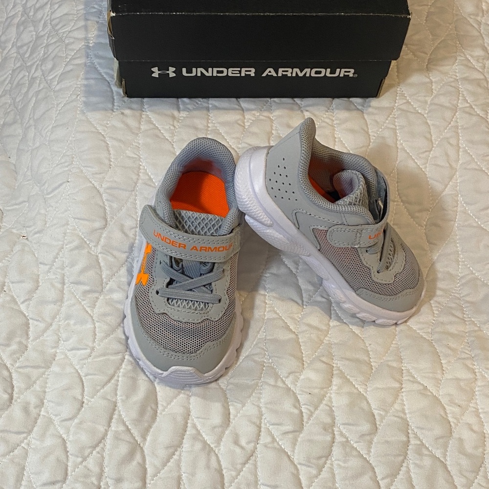 Under Armour Kids' Gray and Orange Sneakers